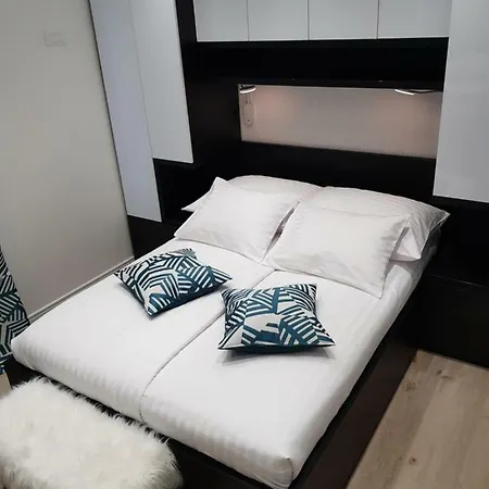 And Studio Giovanni 2 Апартаменты Трогир