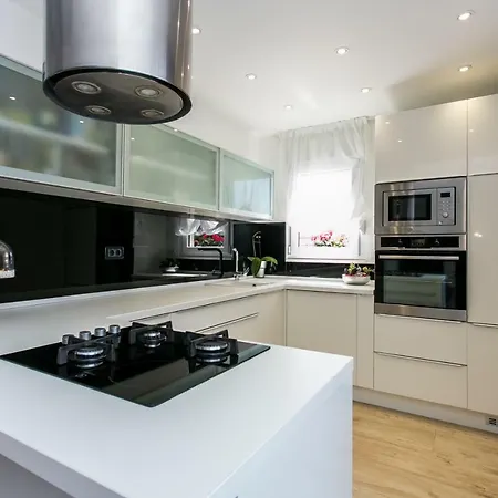 Apartment And Studio Giovanni 2 Trogir